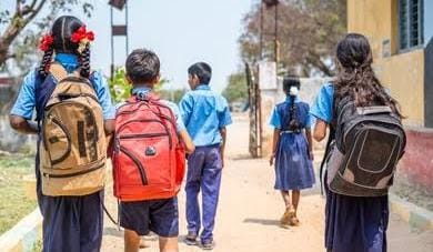 ସ୍କୁଲ୍‌ ଛାତ୍ରଛାତ୍ରୀ ଙ୍କ ବସ୍ତାନି ଓଜନ ଚେକ୍ କରିବେ ବିଇଓ