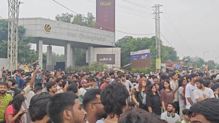 LPU ରେ ଛାତ୍ରୀଙ୍କୁ ଦୁଷ୍କର୍ମ ଓ ଆତ୍ମହତ୍ୟା ଗୁଜବ,ଗୁଜବକୁ ନେଇ କ୍ୟାମ୍ପସରେ ଉତ୍ତେଜନା
